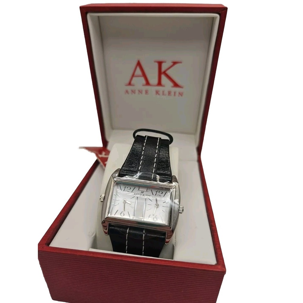 Ladies Anne Klein watch New with Tag